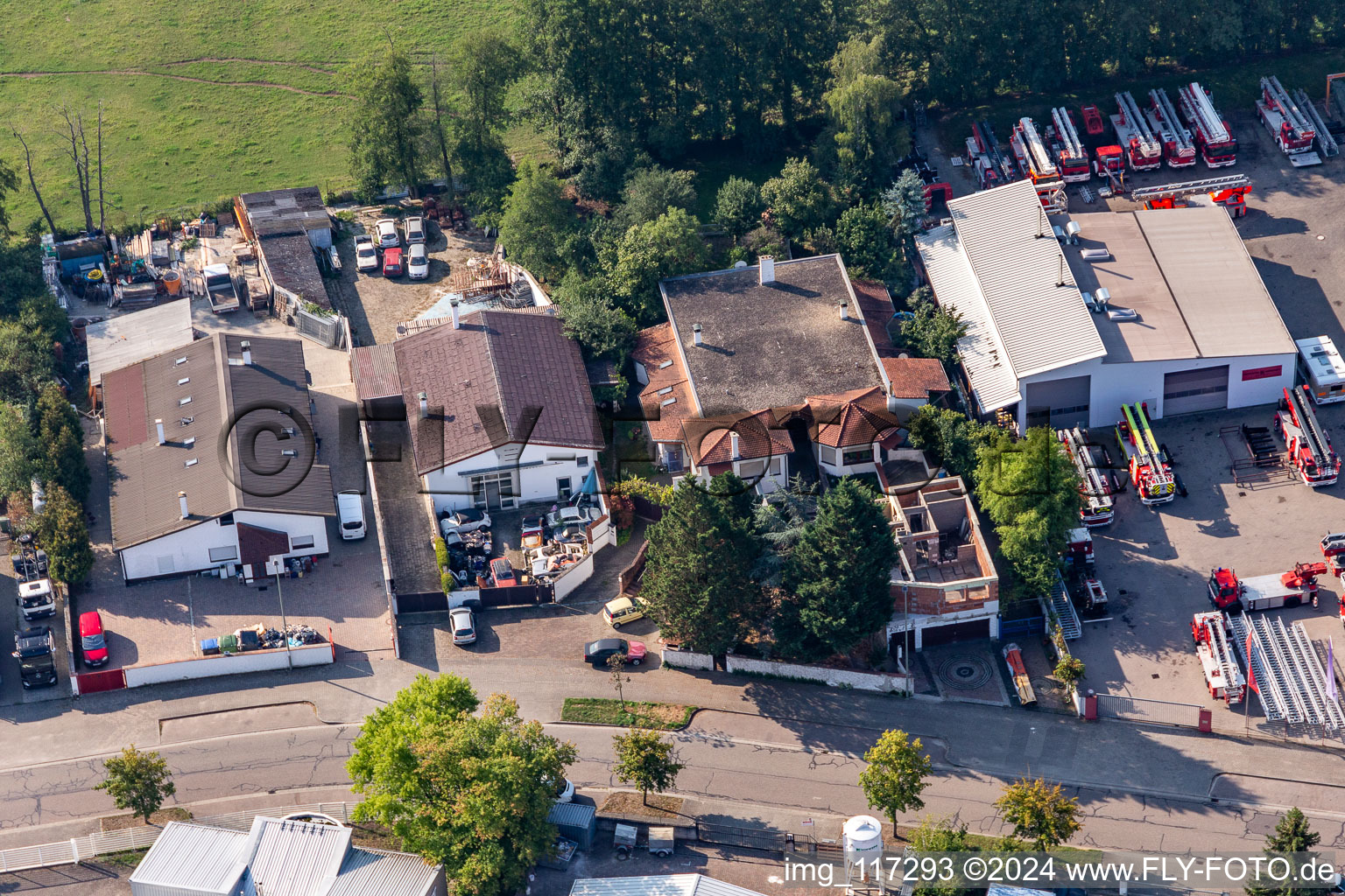 Zone industrielle de Horst à le quartier Minderslachen in Kandel dans le département Rhénanie-Palatinat, Allemagne vue d'en haut