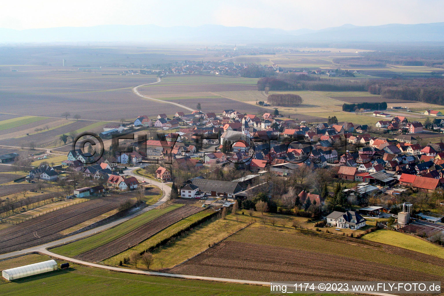 Image drone de Niederlauterbach dans le département Bas Rhin, France