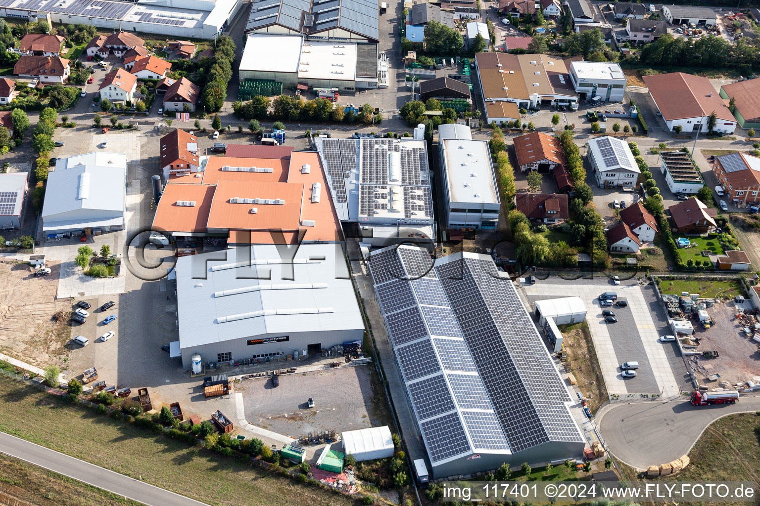 Vue d'oiseau de Zone commerciale Im Gereut, HGGS LaserCUT GmbH & Co. KG à Hatzenbühl dans le département Rhénanie-Palatinat, Allemagne