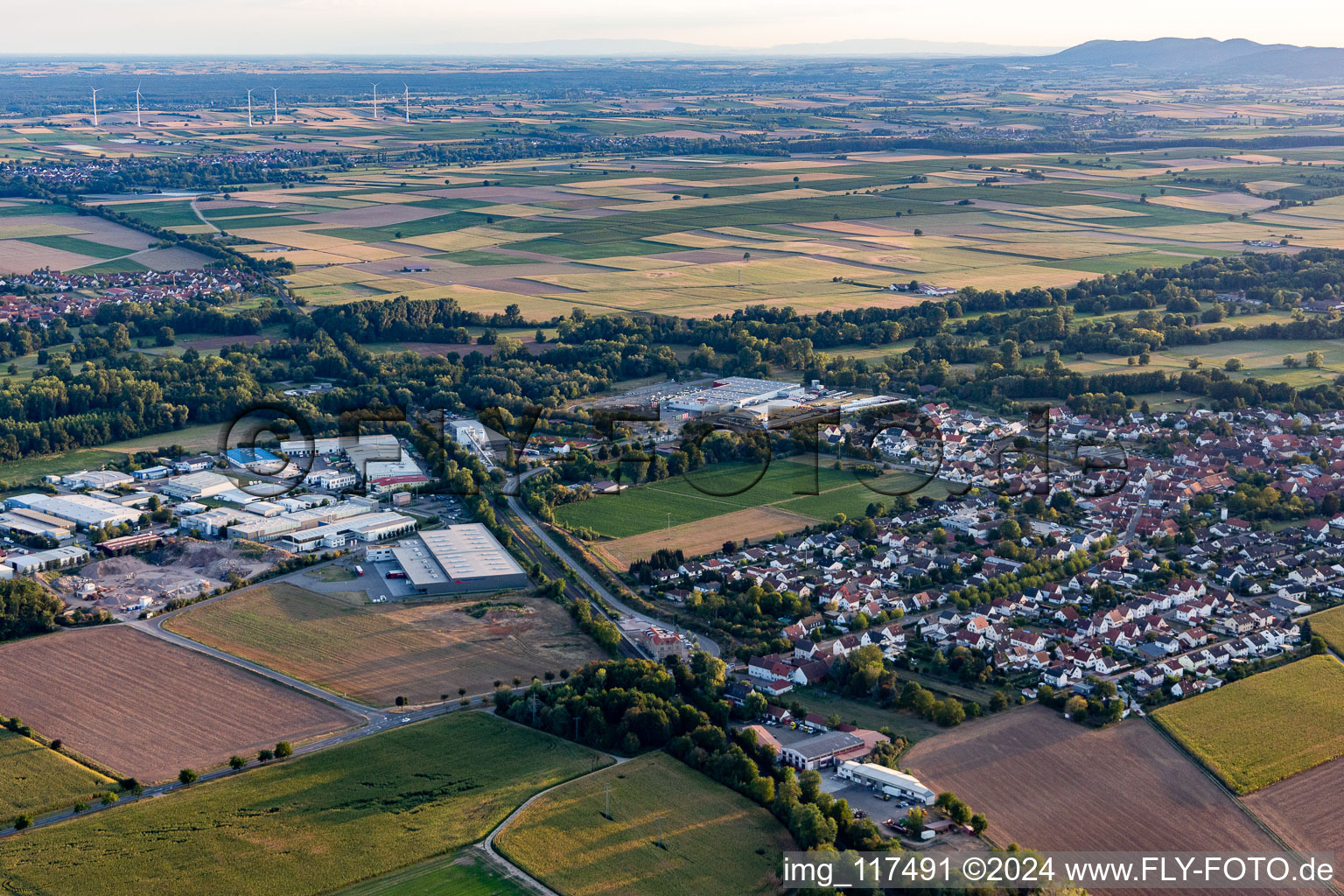 Vue aérienne de Rohrbach dans le département Rhénanie-Palatinat, Allemagne