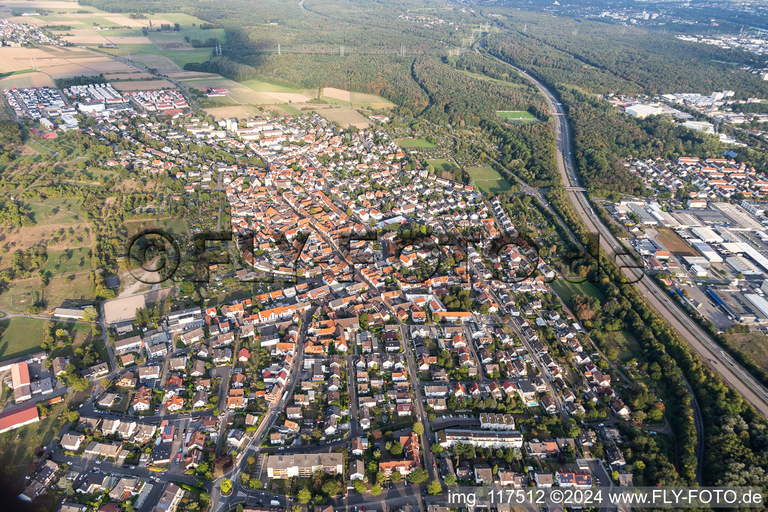 Vue aérienne de Quartier Hochstadt in Maintal dans le département Hesse, Allemagne