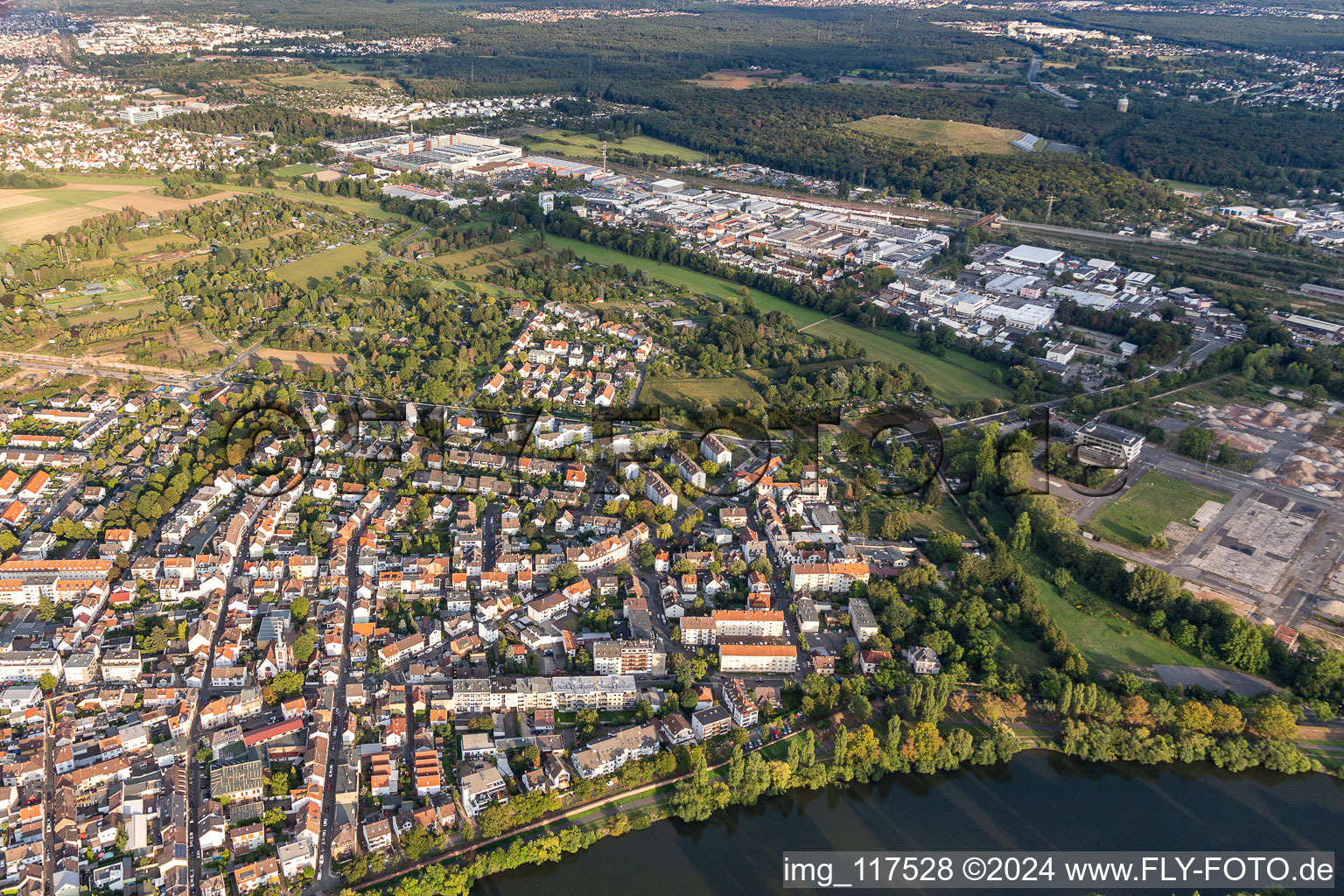 Photographie aérienne de Zones riveraines du Main dans le district de Bürgel à le quartier Offenbach-Bürgel in Offenbach am Main dans le département Hesse, Allemagne