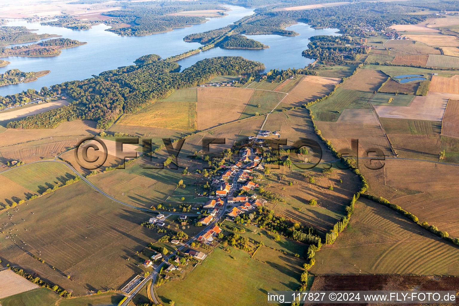 Vue aérienne de Kerprich-aux-Bois dans le département Moselle, France