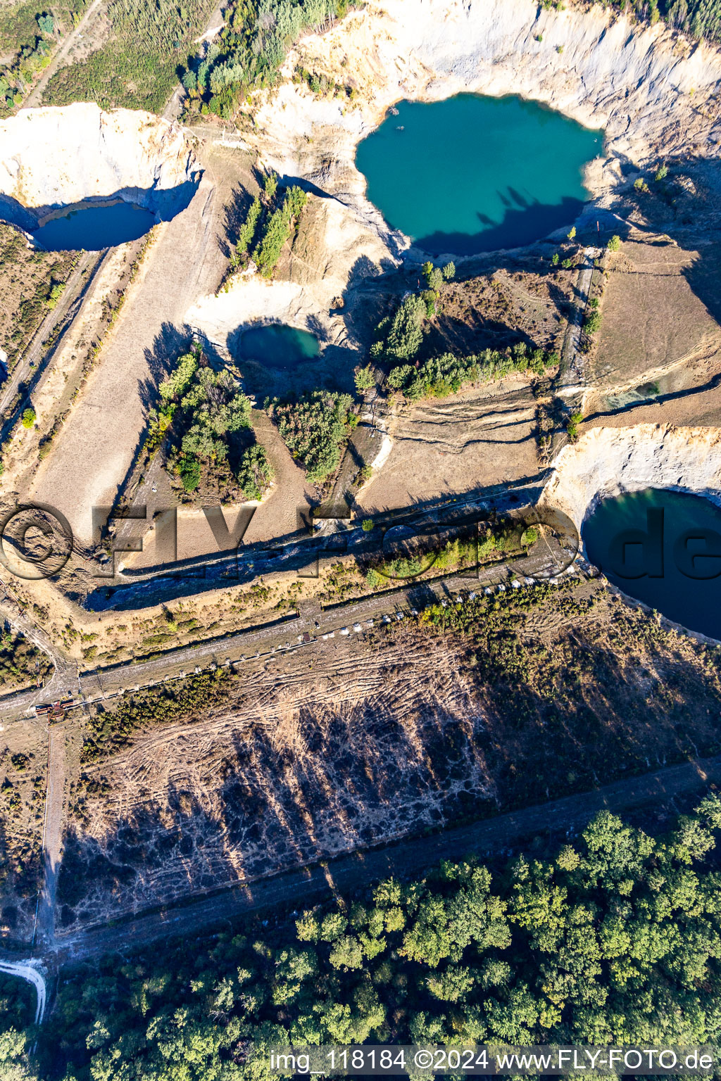 Photographie aérienne de Exploitation minière à ciel ouvert à Lenoncourt dans le département Meurthe et Moselle, France