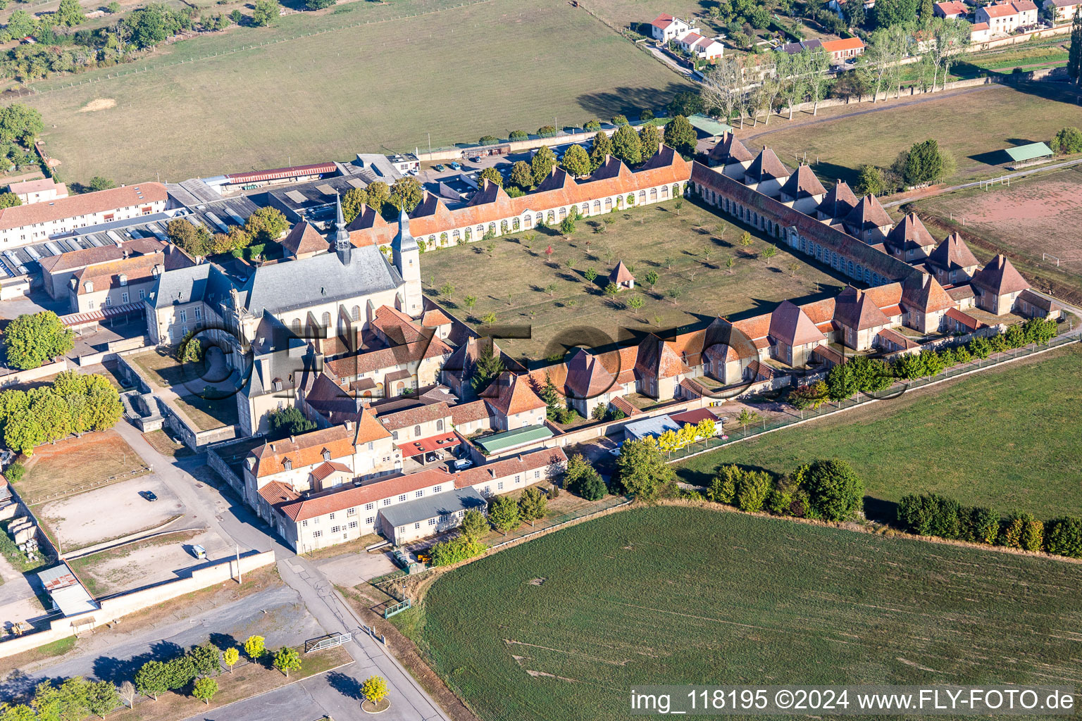 Photographie aérienne de Monastère/Abbaye de Bosserville, Lycée Professionnel Privé Saint Michel à Art-sur-Meurthe dans le département Meurthe et Moselle, France