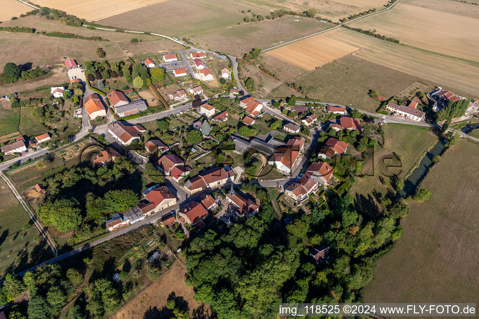 Vue aérienne de Balléville dans le département Vosges, France