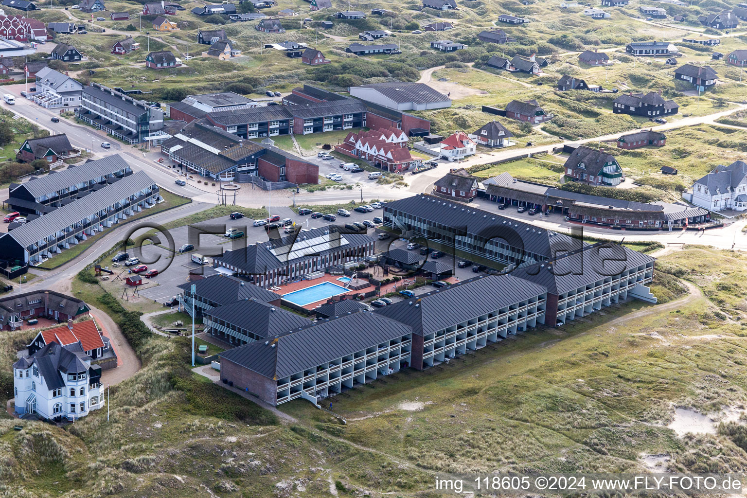 Vue aérienne de Bain/plage dans les dunes sur la plage ouest de la mer du Nord à Fanö à Fanø dans le département Syddanmark, Danemark