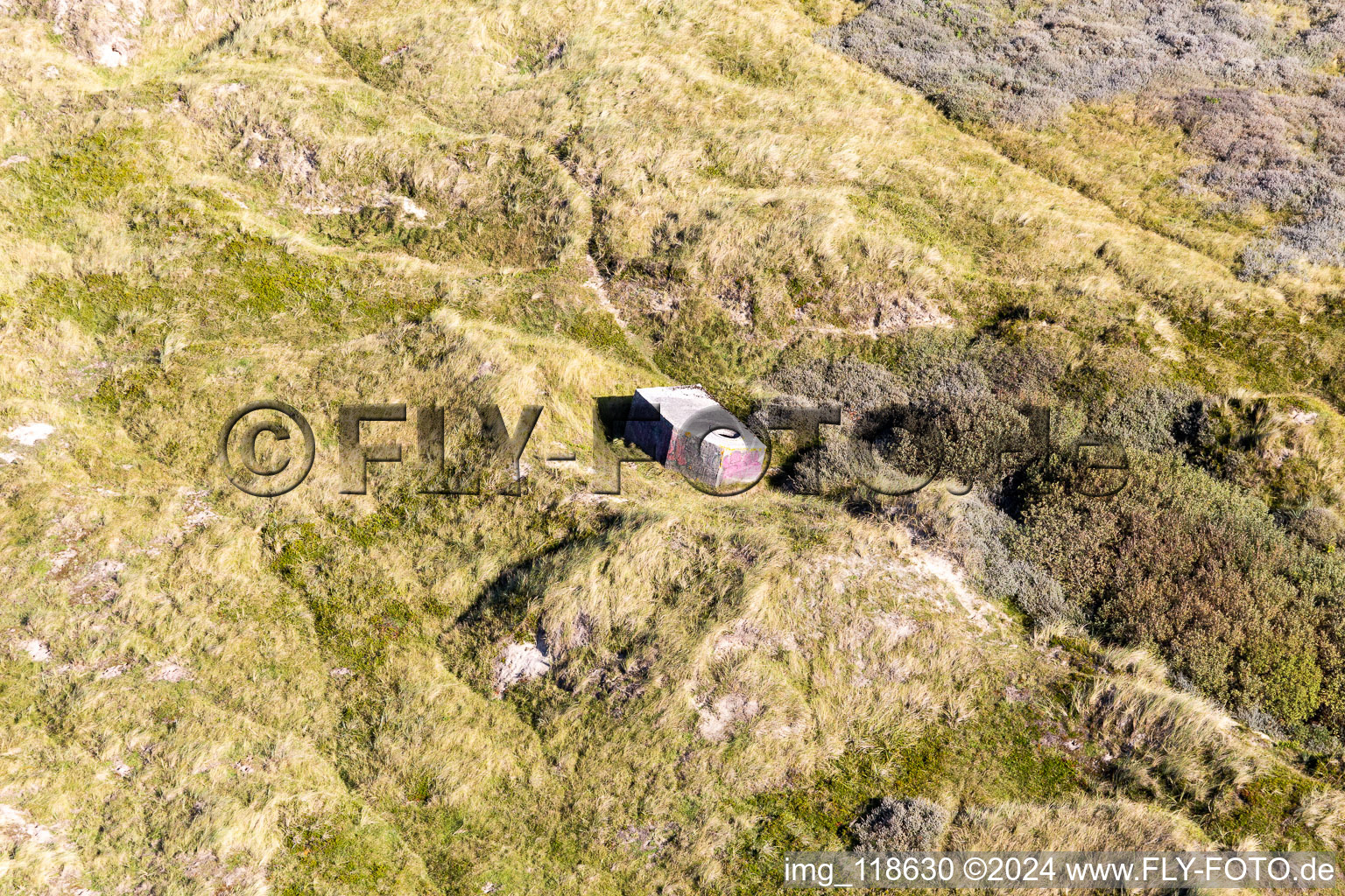 Vue aérienne de Bunkers dans les dunes à Fanø dans le département Syddanmark, Danemark