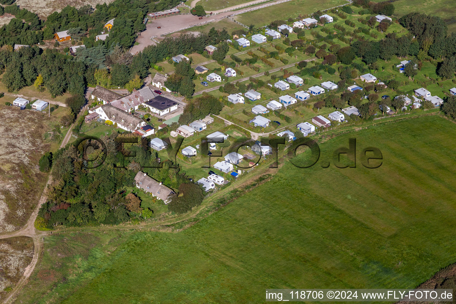 Photographie aérienne de Sønderho Ny Camping à Fanø dans le département Syddanmark, Danemark