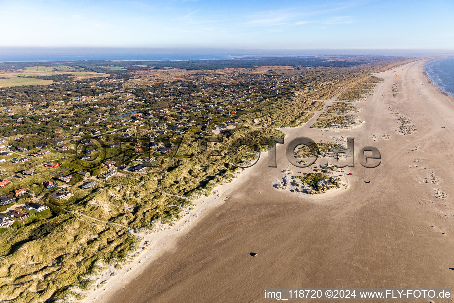 Vue aérienne de Plage de Rindby à Fanø dans le département Syddanmark, Danemark