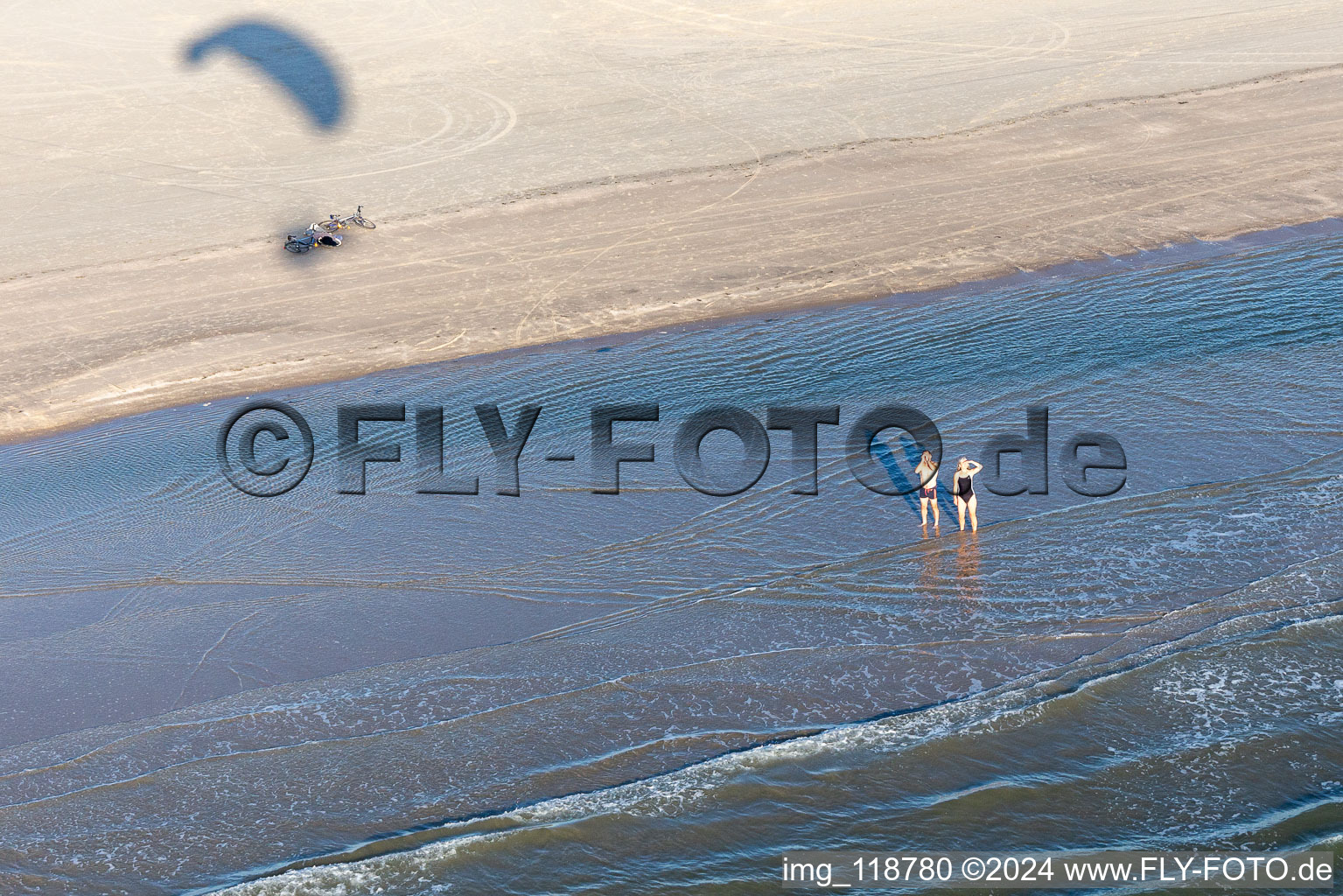 Plage de Fanoe Bad à Fanø dans le département Syddanmark, Danemark hors des airs