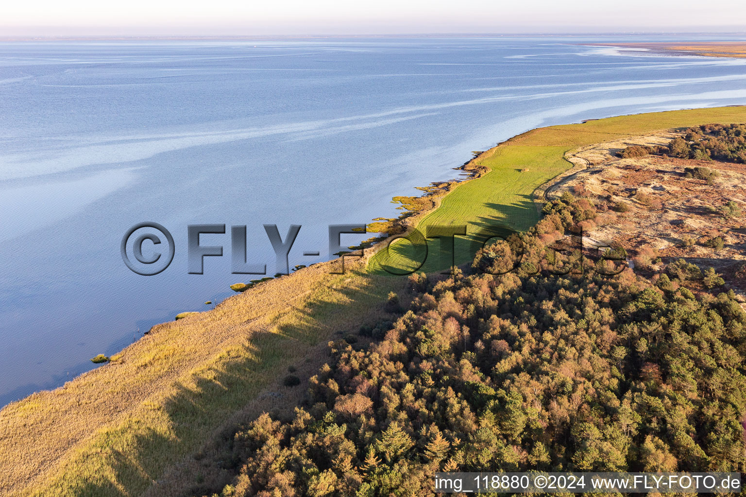 Parc national de la mer des Wadden à Fanø dans le département Syddanmark, Danemark vu d'un drone