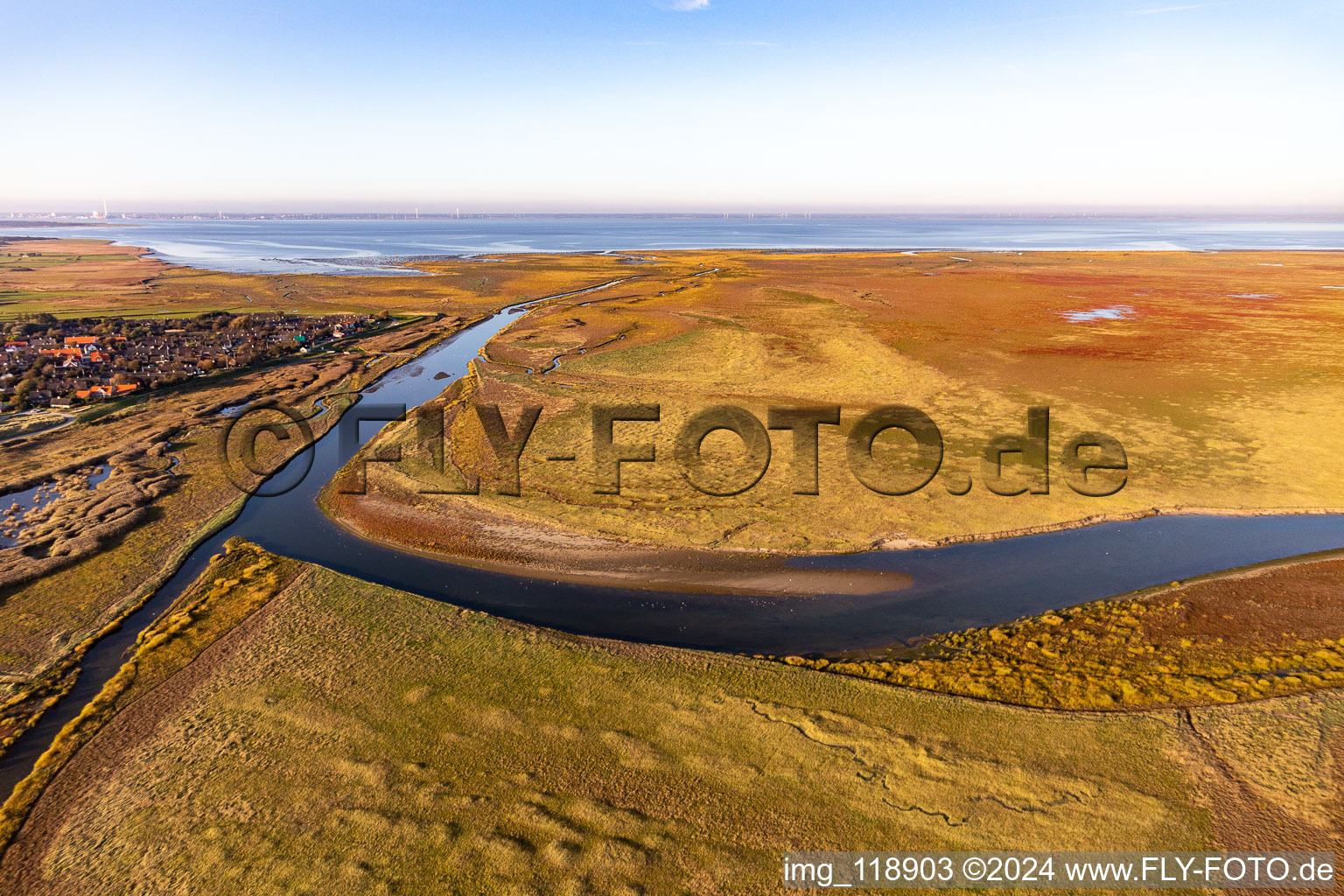 Vue aérienne de Paysage côtier dans le parc national de la mer des Wadden à Sønderho sur Fanö à Fanø dans le département Syddanmark, Danemark