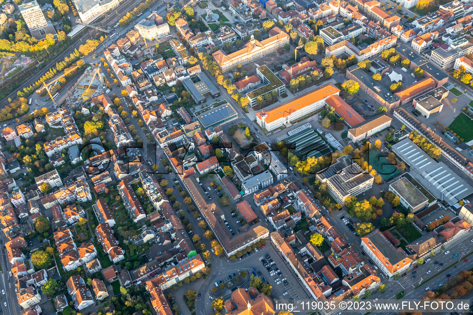 Vue aérienne de Centre à le quartier Ludwigsburg-Mitte in Ludwigsburg dans le département Bade-Wurtemberg, Allemagne