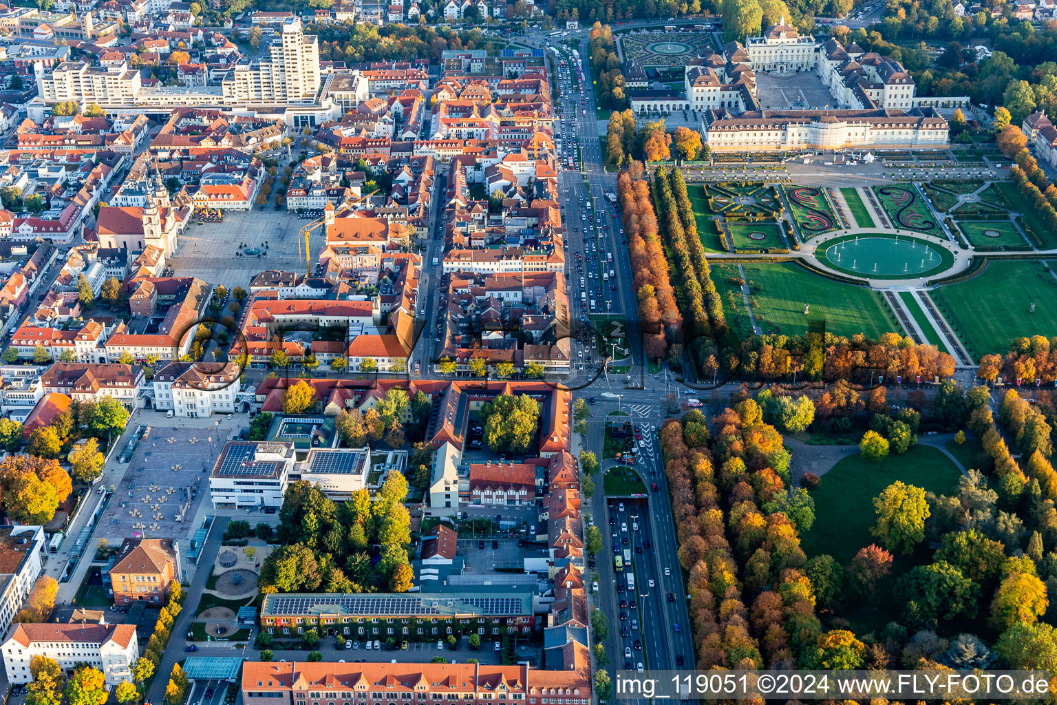 Vue aérienne de Stuttgarter / Schorndorfer Straße à le quartier Ludwigsburg-Mitte in Ludwigsburg dans le département Bade-Wurtemberg, Allemagne