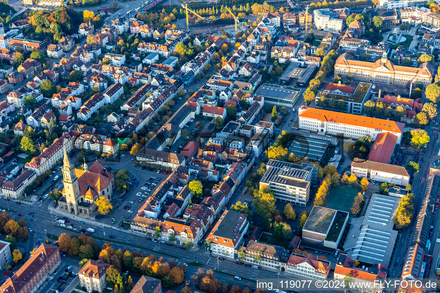 Photographie aérienne de Bâtiment de l'église Friedenskirche sur la Karlsplatz à Ludwigsburg dans le département Bade-Wurtemberg, Allemagne