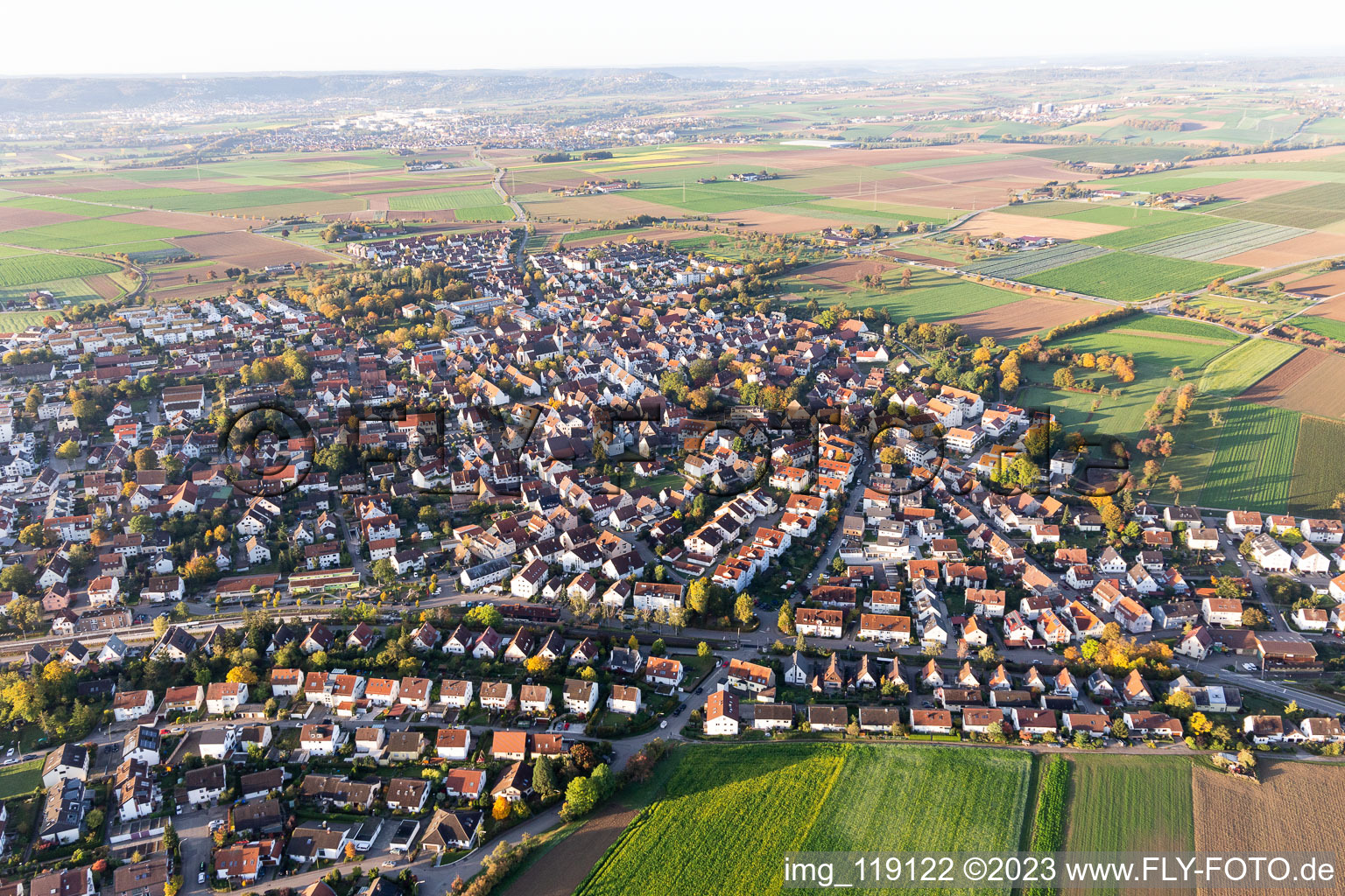 Vue aérienne de Quartier Münchingen in Korntal-Münchingen dans le département Bade-Wurtemberg, Allemagne