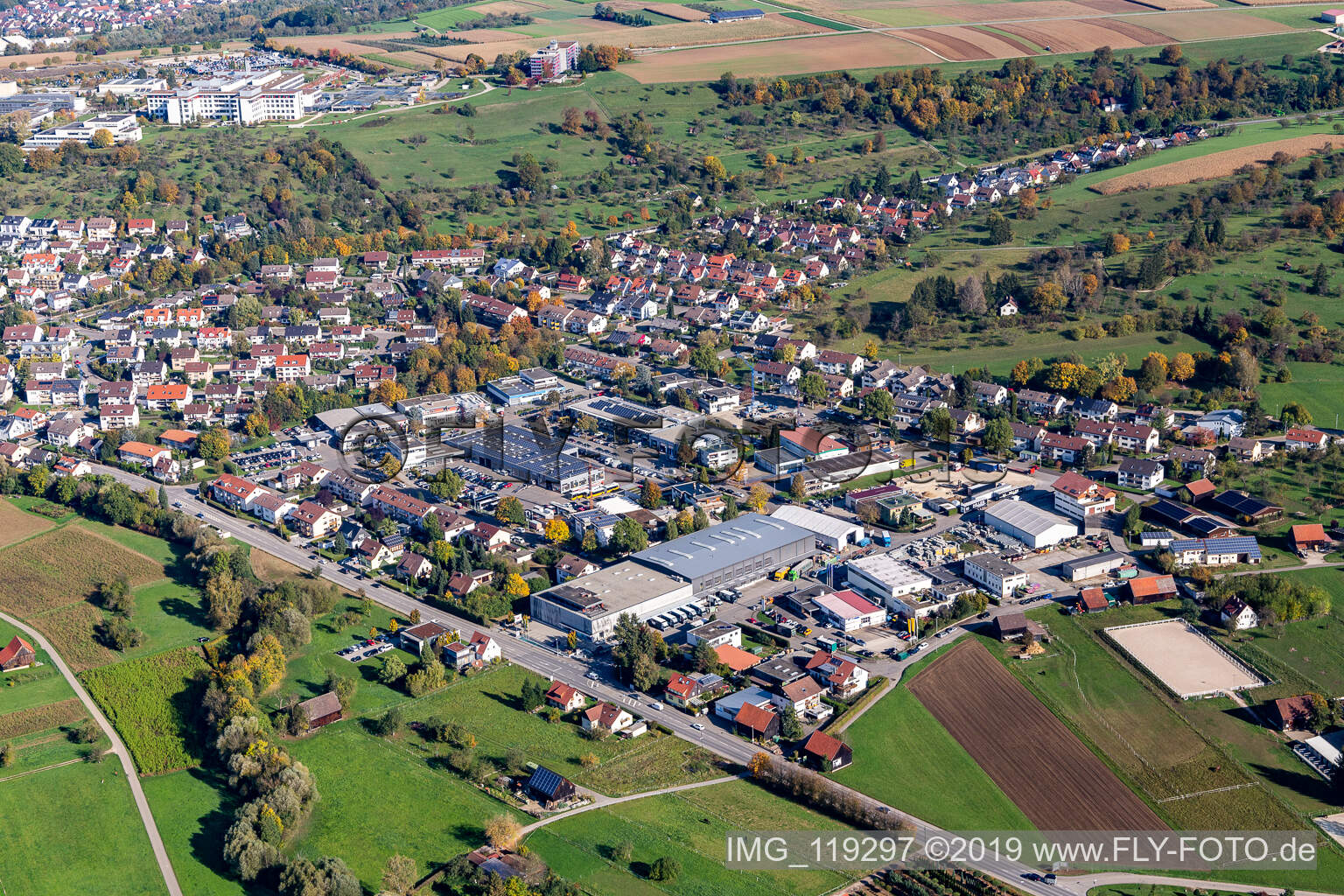Vue aérienne de Création d'une zone commerciale et d'une entreprise avec Birk KG à Nürtingen dans le département Bade-Wurtemberg, Allemagne