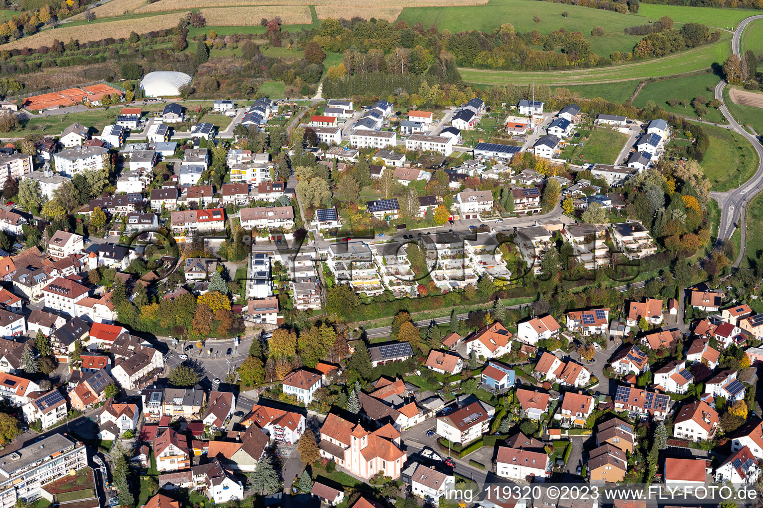 Vue aérienne de Quartier Dettingen in Konstanz dans le département Bade-Wurtemberg, Allemagne