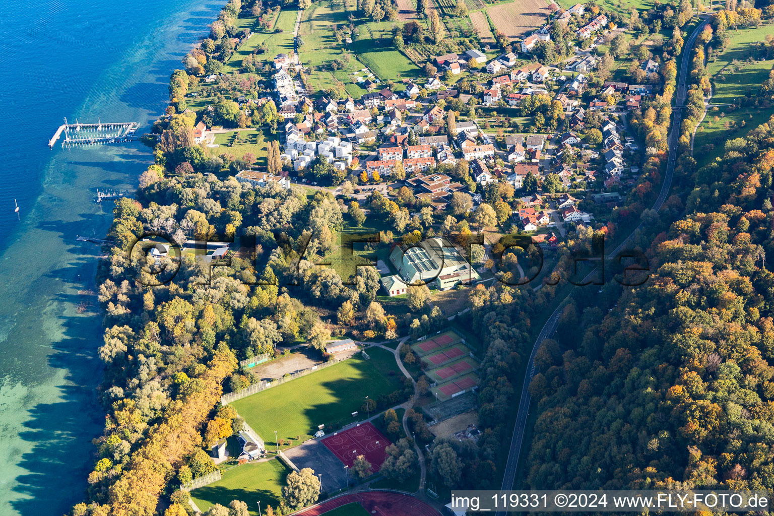 Vue aérienne de Salle de sport universitaire à le quartier Egg in Konstanz dans le département Bade-Wurtemberg, Allemagne