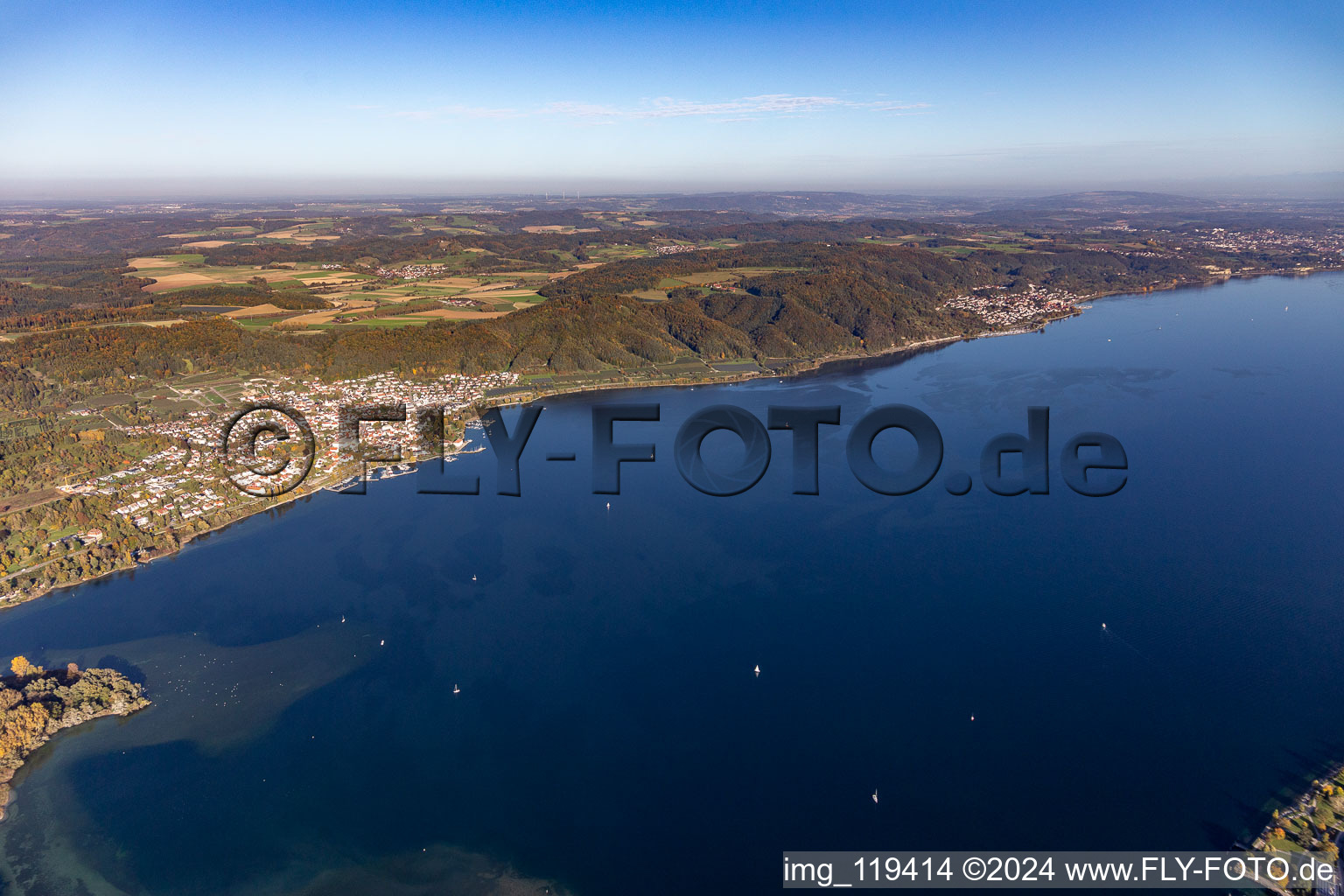 Vue aérienne de Surface riveraine du lac de Constance en Ludwigshafen à le quartier Ludwigshafen in Bodman-Ludwigshafen dans le département Bade-Wurtemberg, Allemagne