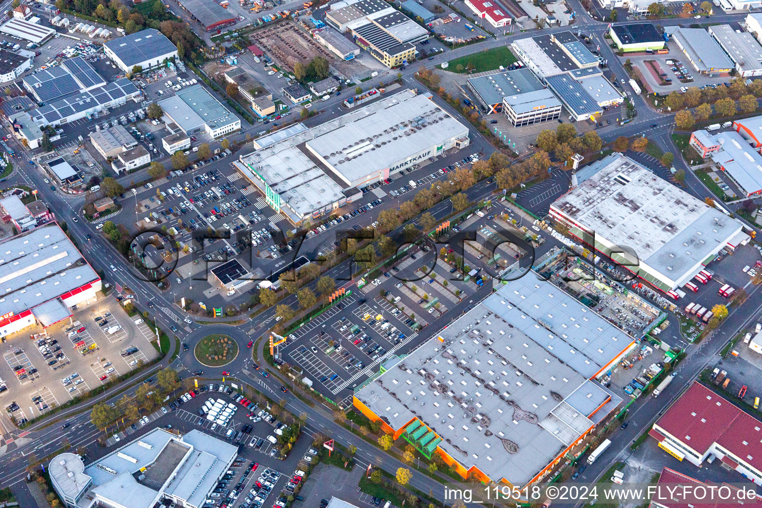 Vue aérienne de Achat sur le marché à Schweinfurt dans le département Bavière, Allemagne