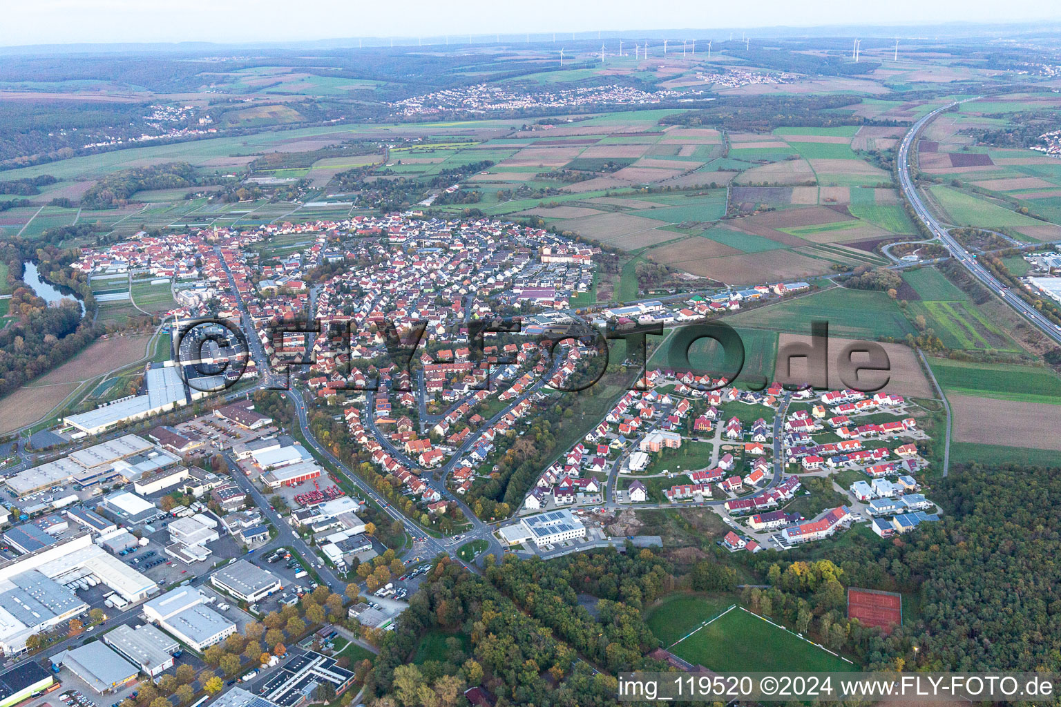 Enregistrement par drone de Sennfeld dans le département Bavière, Allemagne