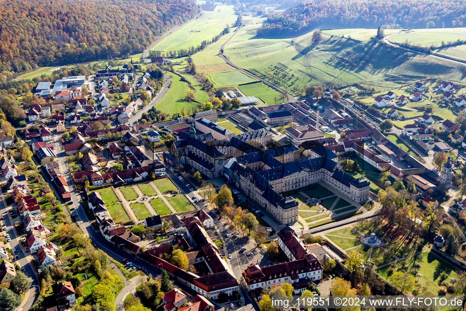 Vue aérienne de Église monastique Ebrach, abbaye cistercienne à Ebrach dans le département Bavière, Allemagne