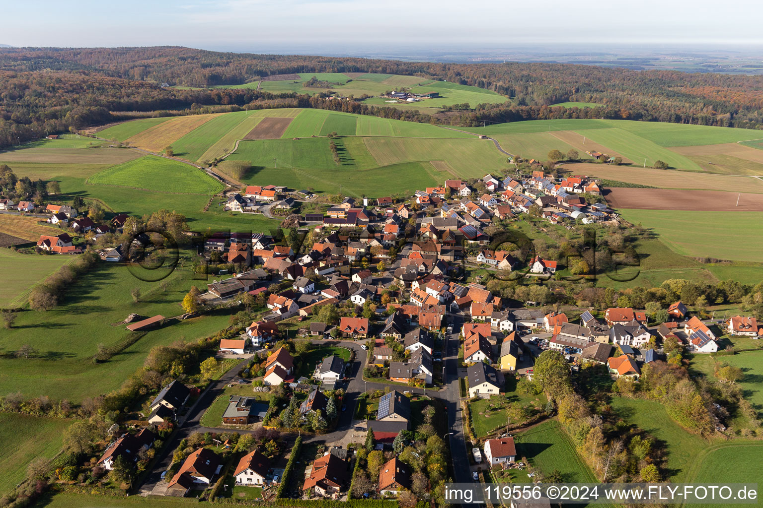 Vue aérienne de Grossgressingen dans le département Bavière, Allemagne