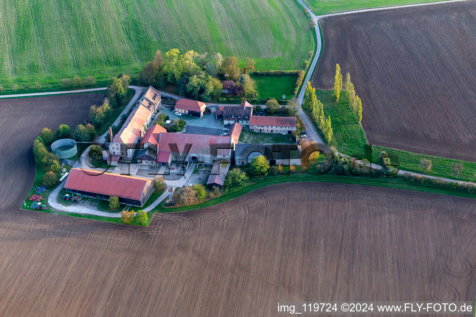 Vue aérienne de Bon Gieshügel à Gerbrunn dans le département Bavière, Allemagne