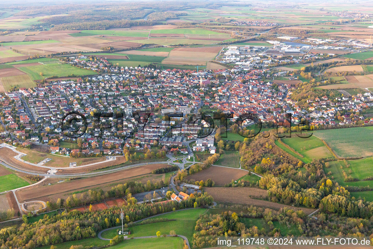 Vue aérienne de Quartier Lengfeld in Würzburg dans le département Bavière, Allemagne