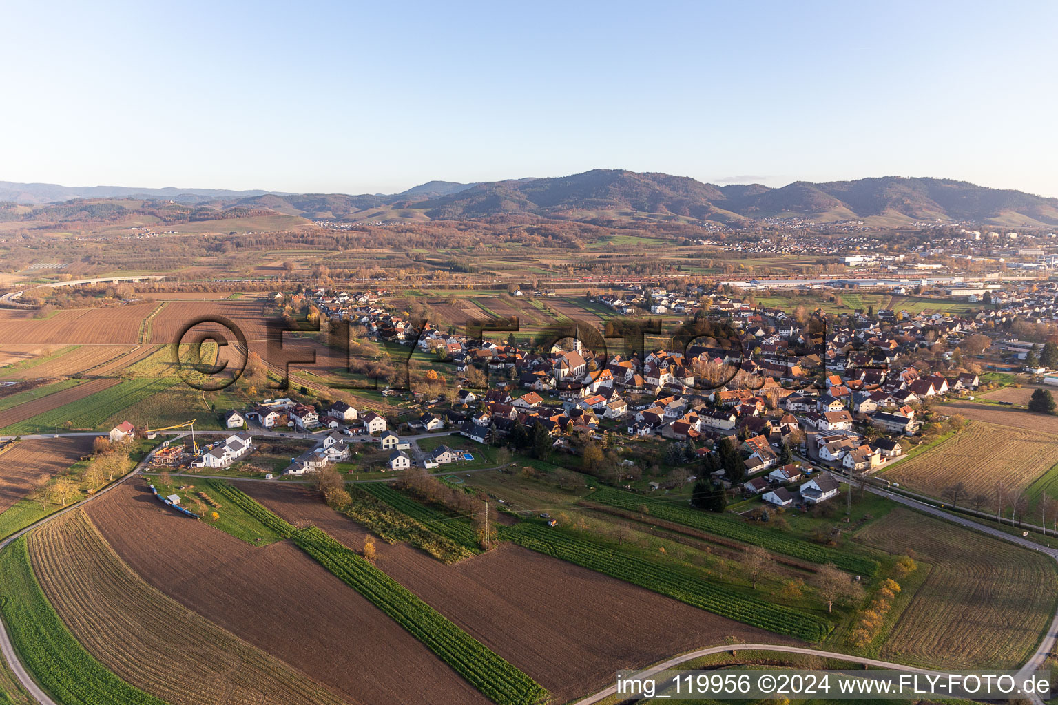 Vue aérienne de Quartier Bohlsbach in Offenburg dans le département Bade-Wurtemberg, Allemagne