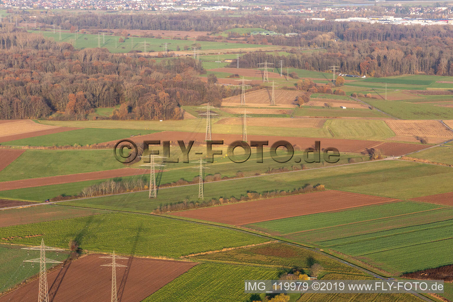 Vue aérienne de Réflecteurs sur lignes à haute tension à Offenburg dans le département Bade-Wurtemberg, Allemagne