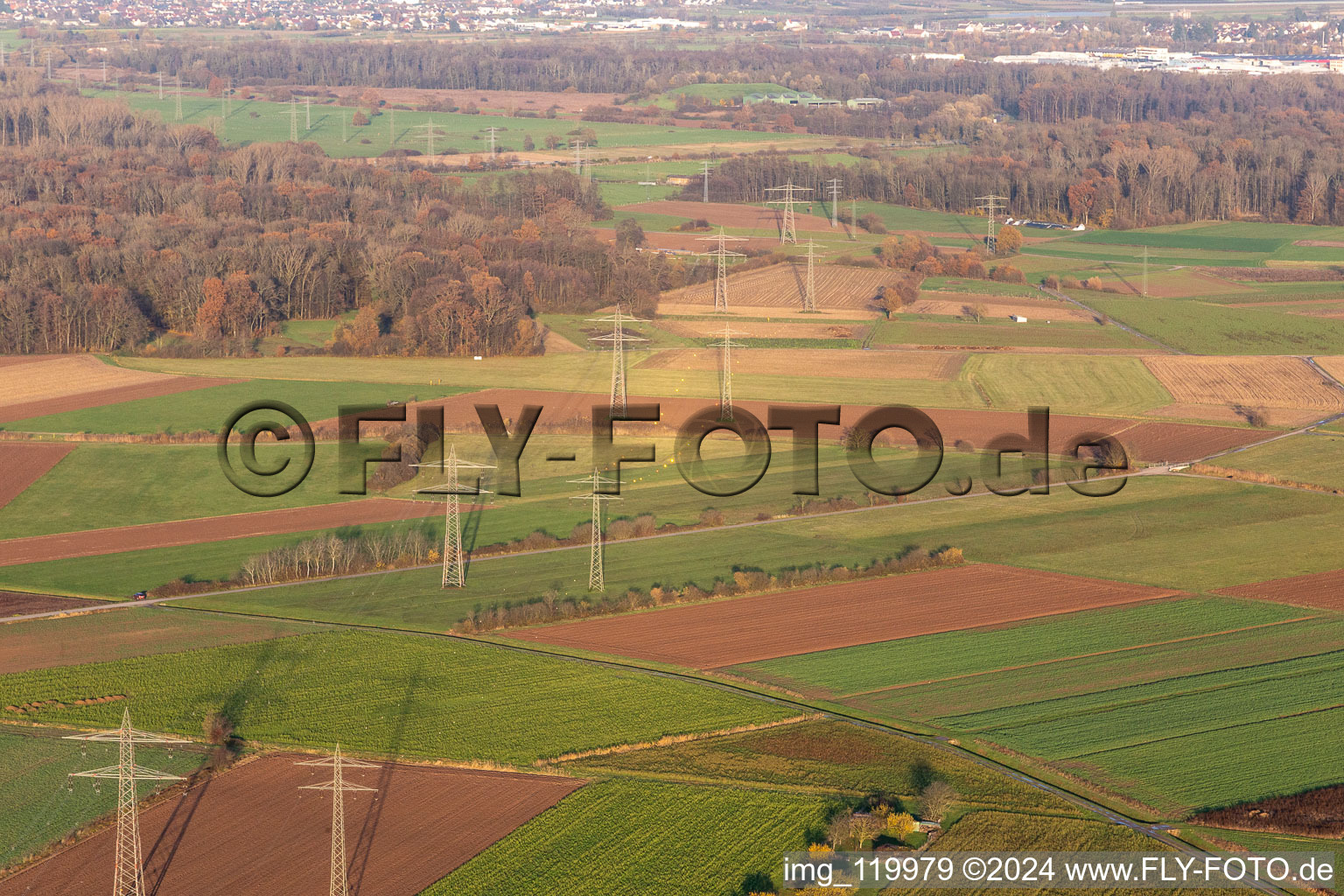 Vue aérienne de Réflecteurs sur lignes à haute tension à Offenburg dans le département Bade-Wurtemberg, Allemagne