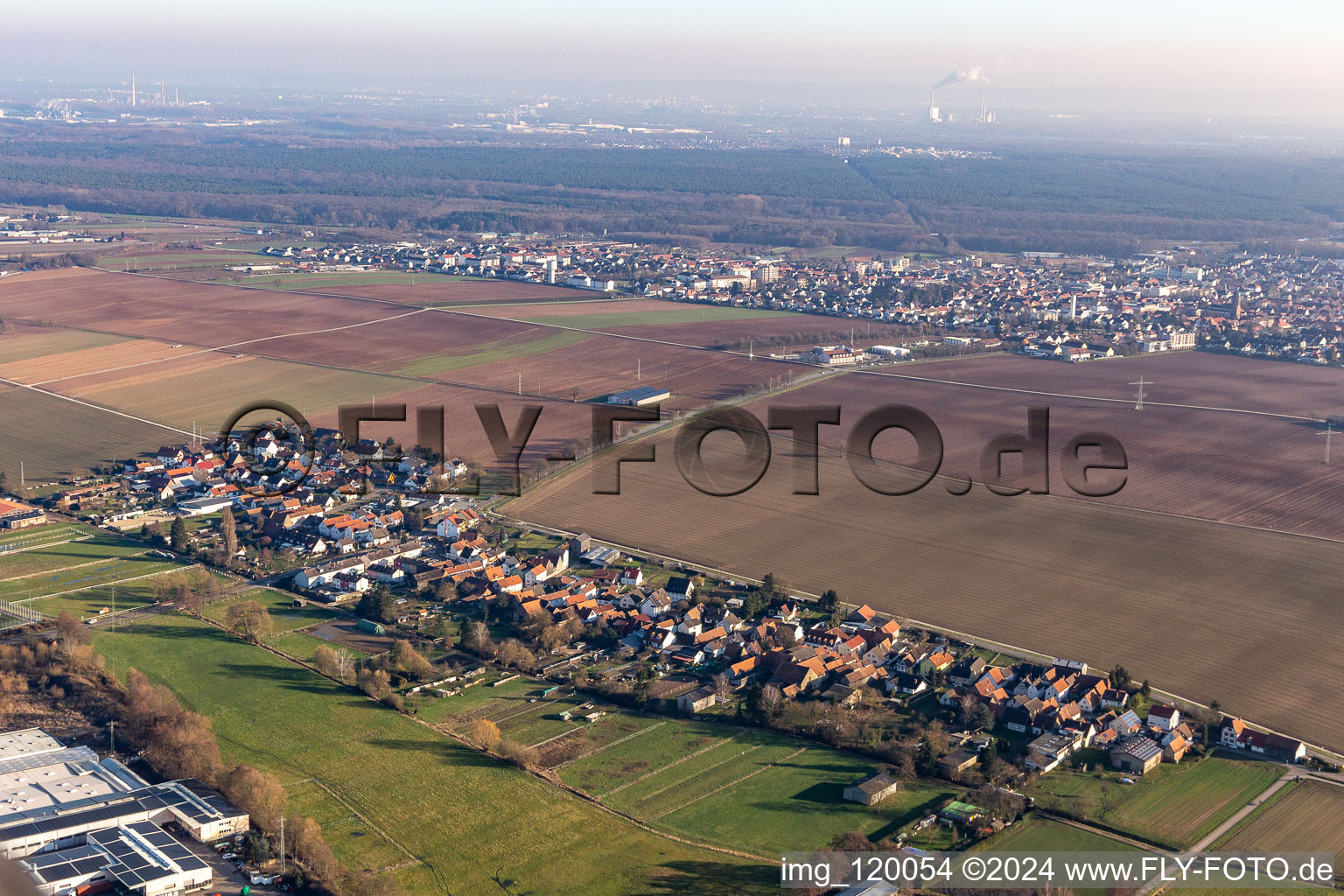 Vue aérienne de Quartier Minderslachen in Kandel dans le département Rhénanie-Palatinat, Allemagne