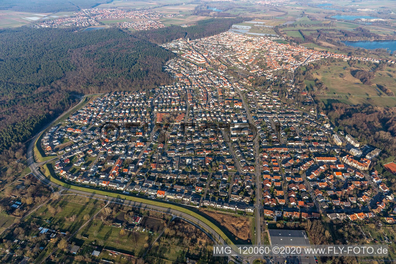 Enregistrement par drone de Jockgrim dans le département Rhénanie-Palatinat, Allemagne