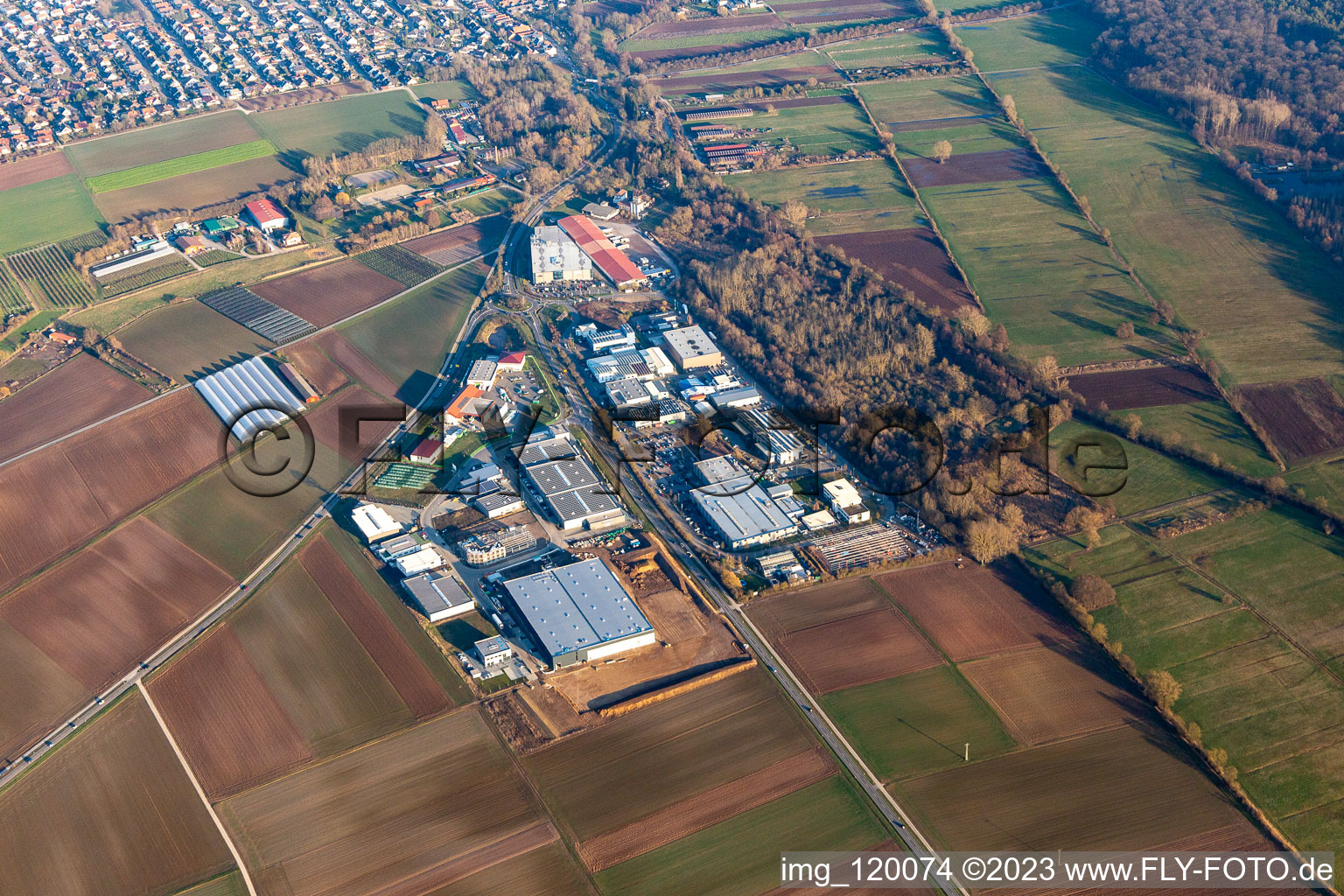 Photographie aérienne de Parc industriel de l'Ouest à le quartier Herxheim in Herxheim bei Landau dans le département Rhénanie-Palatinat, Allemagne