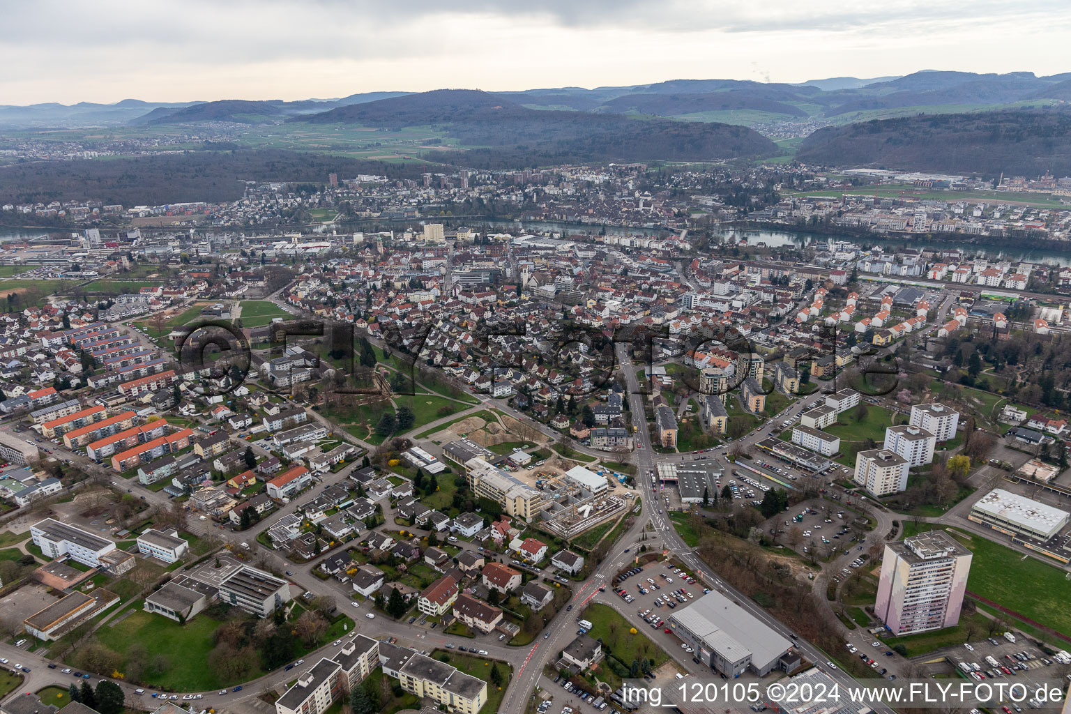 Photographie aérienne de Rheinfelden dans le département Bade-Wurtemberg, Allemagne