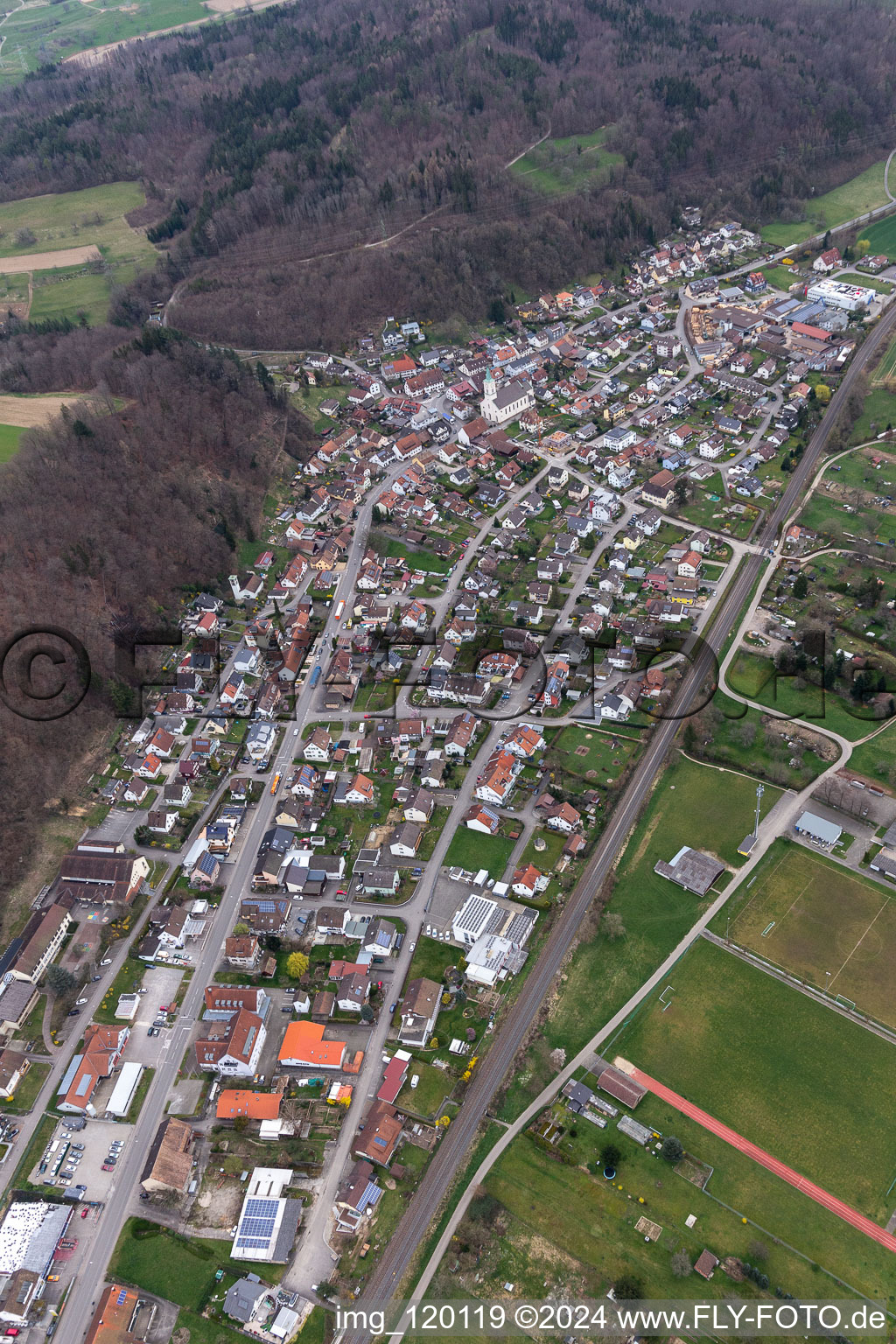 Vue aérienne de Schwörstadt dans le département Bade-Wurtemberg, Allemagne