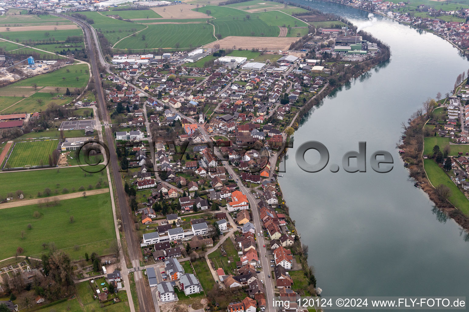 Vue aérienne de Quartier Wallbach in Bad Säckingen dans le département Bade-Wurtemberg, Allemagne