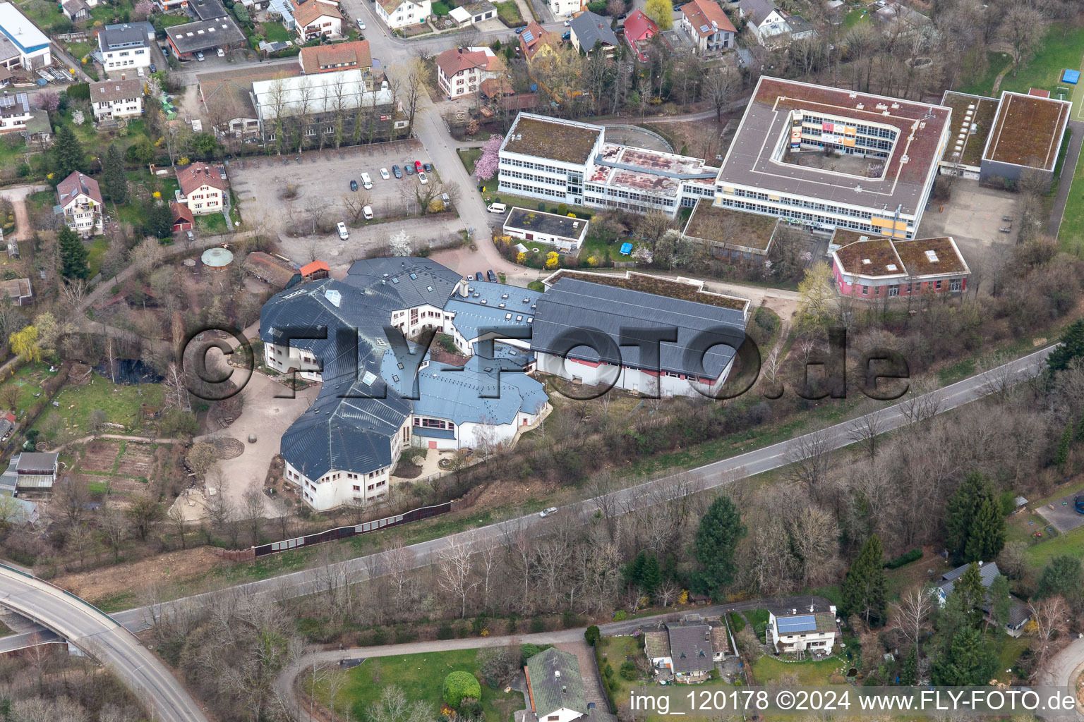 Vue aérienne de École Waldorf gratuite Schopfheim eV à Schopfheim dans le département Bade-Wurtemberg, Allemagne