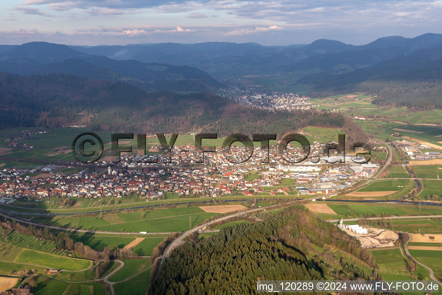 Biberach dans le département Bade-Wurtemberg, Allemagne d'en haut