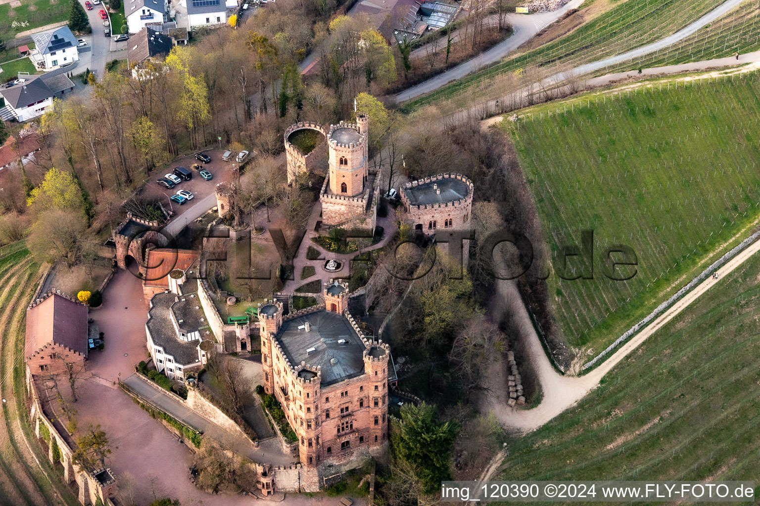 Château de l'Auberge de Jeunesse Ortenberg à le quartier Bühlweg in Ortenberg dans le département Bade-Wurtemberg, Allemagne d'en haut