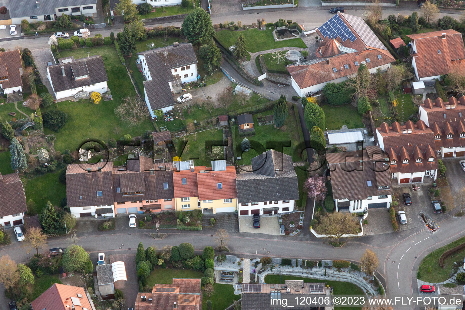 Vue d'oiseau de Quartier Fessenbach in Offenburg dans le département Bade-Wurtemberg, Allemagne