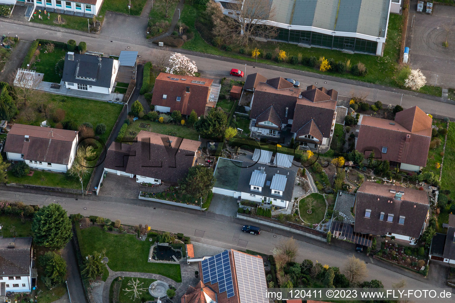 Quartier Fessenbach in Offenburg dans le département Bade-Wurtemberg, Allemagne d'un drone