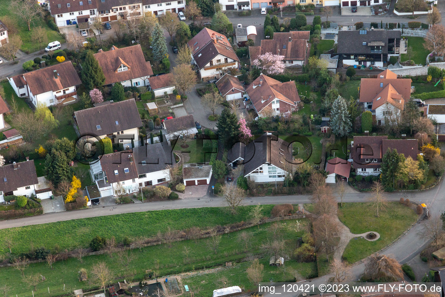 Vue aérienne de Dans les Ries à le quartier Fessenbach in Offenburg dans le département Bade-Wurtemberg, Allemagne