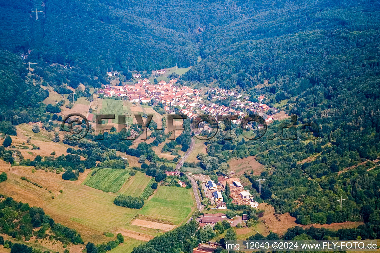 Quartier Gräfenhausen in Annweiler am Trifels dans le département Rhénanie-Palatinat, Allemagne vue d'en haut