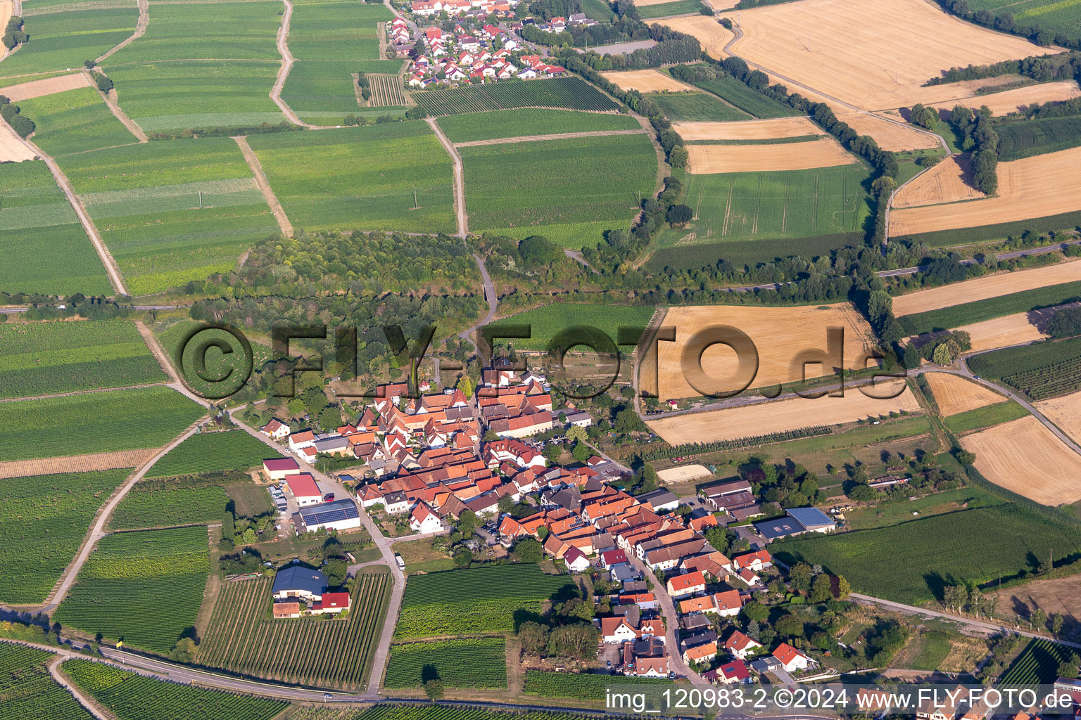 Quartier Oberhofen in Pleisweiler-Oberhofen dans le département Rhénanie-Palatinat, Allemagne d'en haut