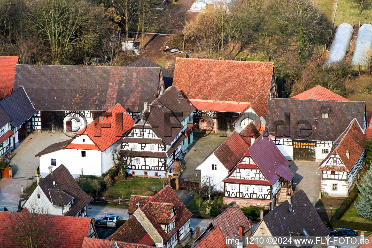 Vue aérienne de Rue des 2 Eglises à Seebach dans le département Bas Rhin, France