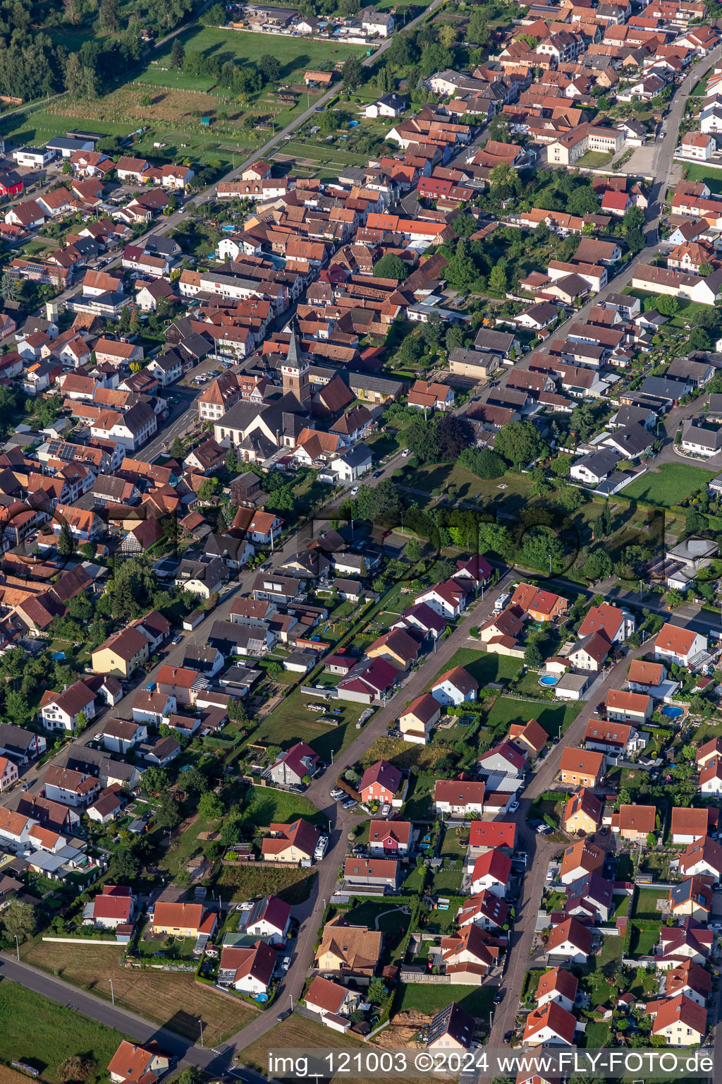 Quartier Schaidt in Wörth am Rhein dans le département Rhénanie-Palatinat, Allemagne d'en haut